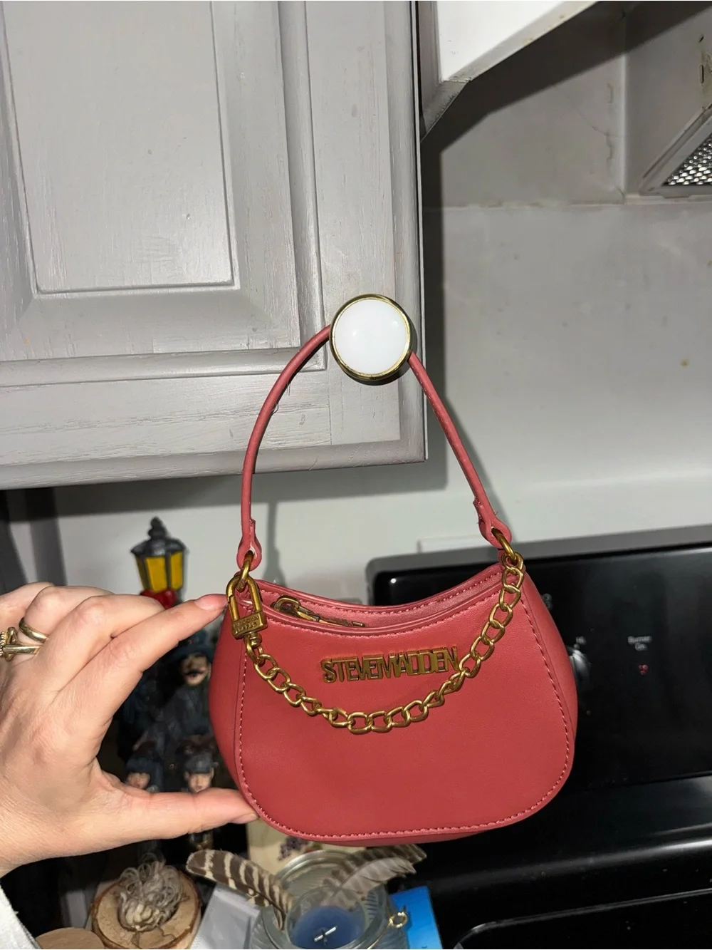 Steve Madden Rose Red Mini Bag with Gold Chain - Picture 5 of 7